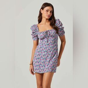 NEW ASTR The Label Floral Puff Sleeve Mini Dress L